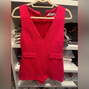 Zara Short Textured Pink Romper. Size S.